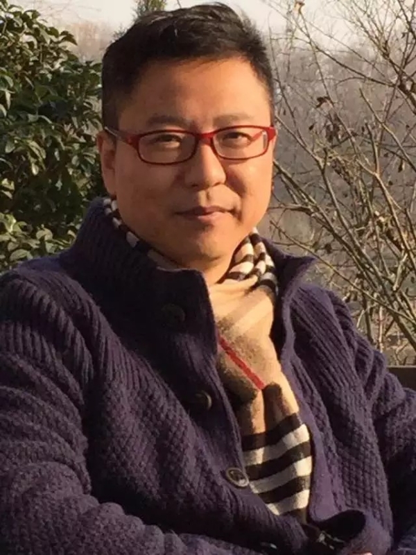 感恩的第一张照片--咸阳相亲服务中心