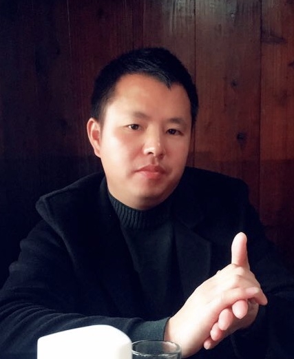 何超洪的第一张照片--咸阳相亲服务中心