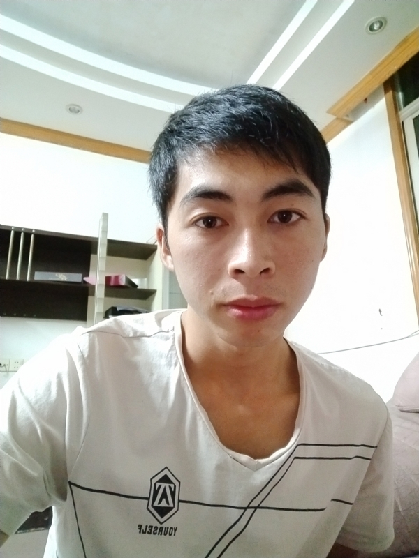 似微笑的第一张照片--咸阳相亲服务中心