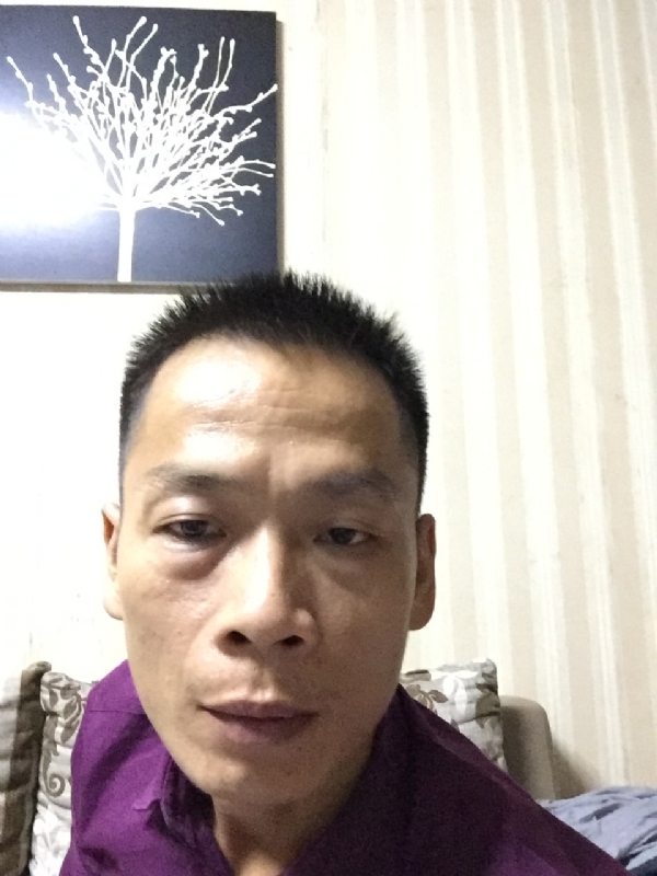 alongzhe的第一张照片--咸阳相亲服务中心