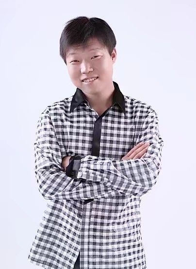 碧海升明月的第一张照片--咸阳相亲服务中心