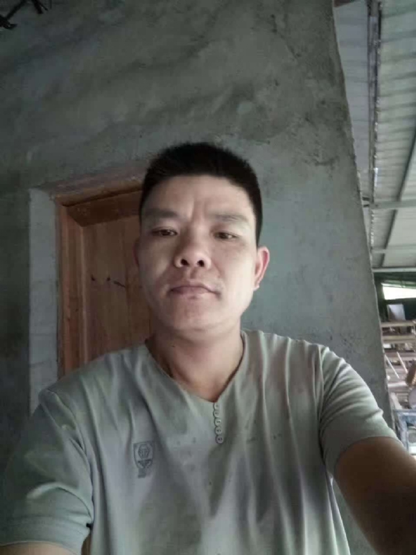 寻找幸福的第一张照片--咸阳相亲服务中心
