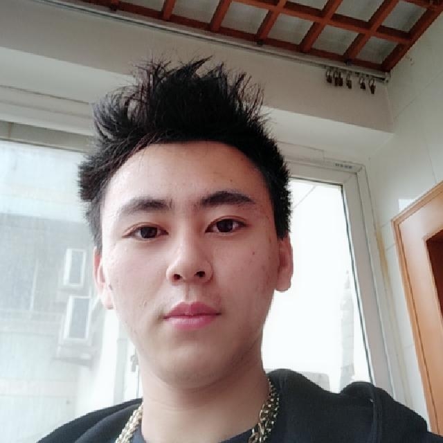 年年的第一张照片--咸阳相亲服务中心