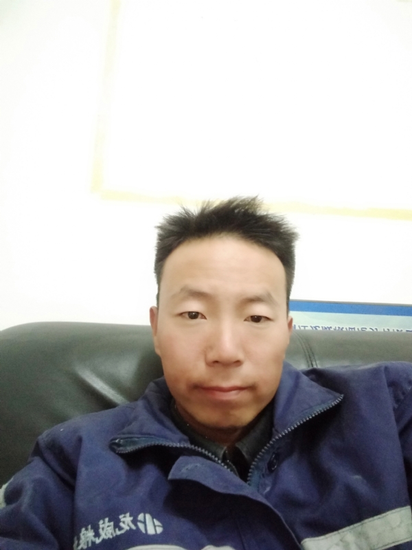 东西南北风的第一张照片--咸阳相亲服务中心