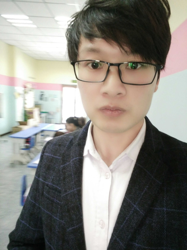 峰的呢喃的第一张照片--咸阳相亲服务中心