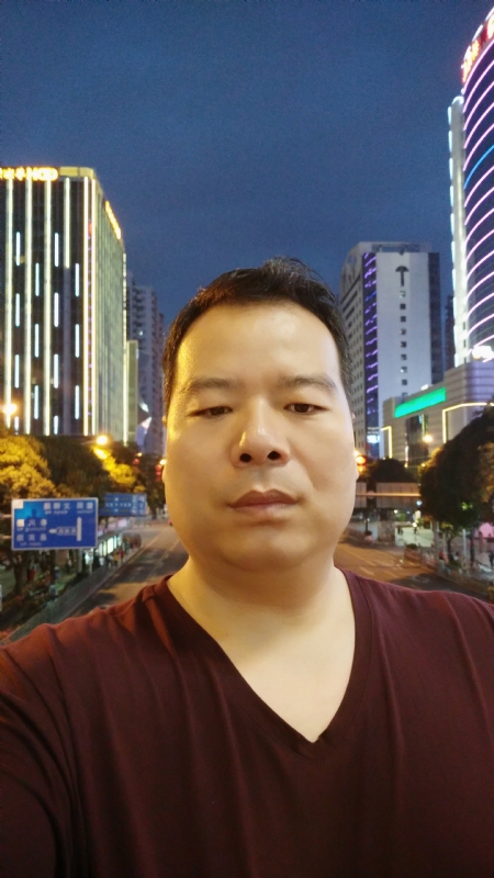 相爱一辈子的第一张照片--咸阳相亲服务中心