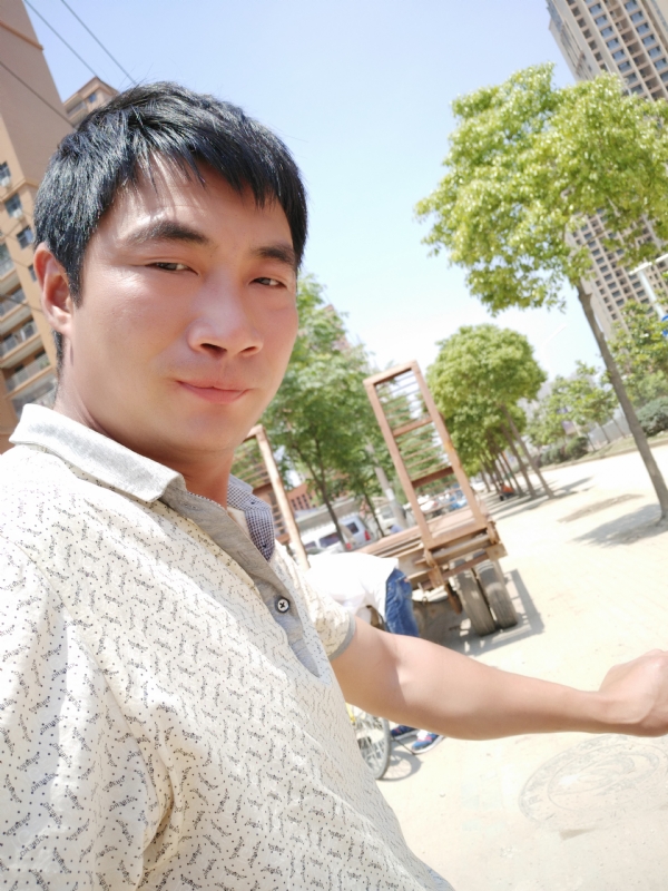 勇哥的第一张照片--咸阳相亲服务中心