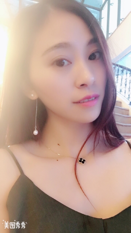 隨風的云的第一张照片--咸阳相亲服务中心