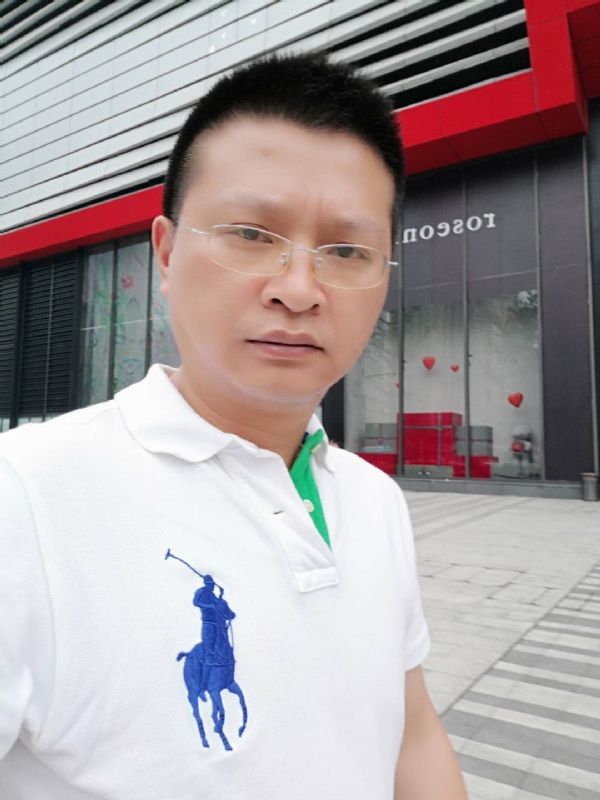 硬汉的第一张照片--咸阳相亲服务中心
