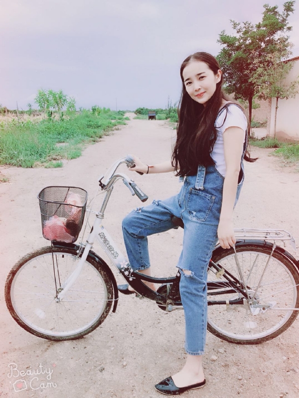 陈曦呀的第六张照片--咸阳相亲服务中心