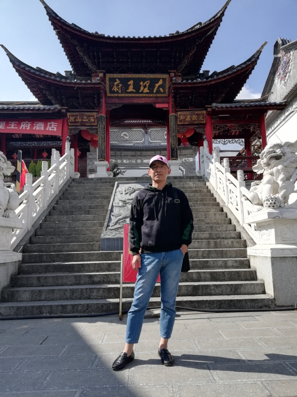 旧事离人的第一张照片--咸阳相亲服务中心