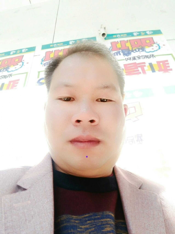 左手牵右手的第一张照片--咸阳相亲服务中心