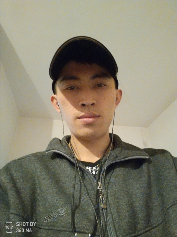 爱你一万年的第一张照片--咸阳相亲服务中心