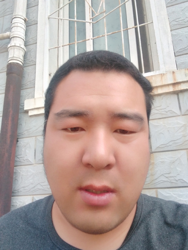 一羽垂天的第四张照片--咸阳相亲服务中心