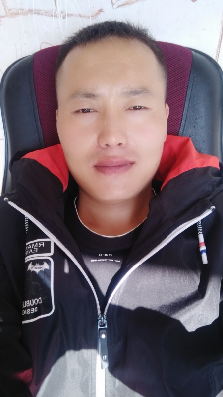 一花一世界的第三张照片--咸阳相亲服务中心