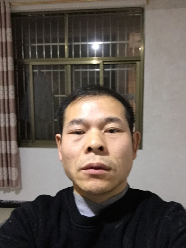 徐徐清风的第一张照片--咸阳相亲服务中心