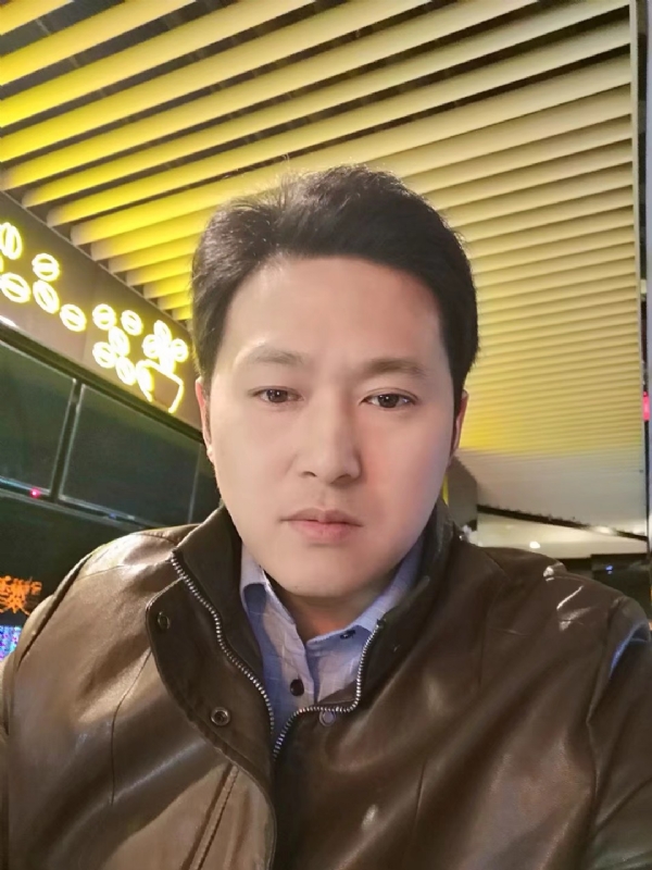 只为伊人醉的第一张照片--咸阳相亲服务中心