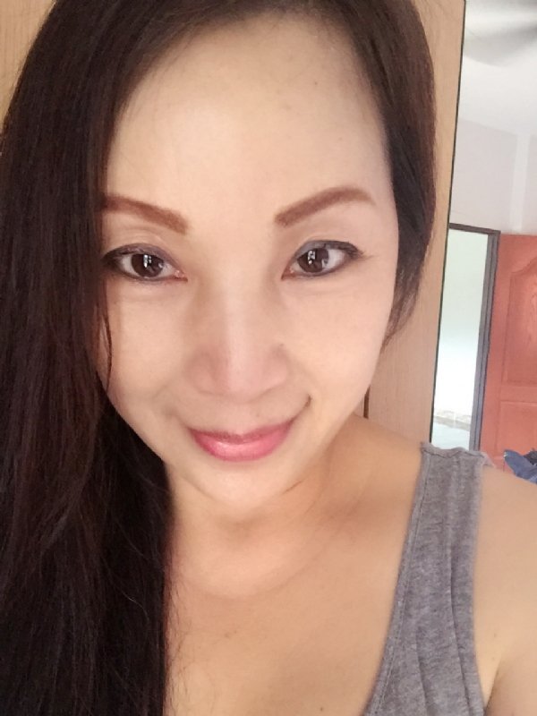 ying的第一张照片--咸阳相亲服务中心
