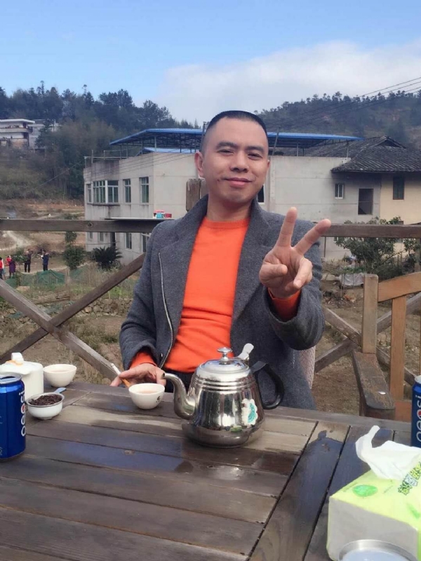 往生的第一张照片--咸阳相亲服务中心