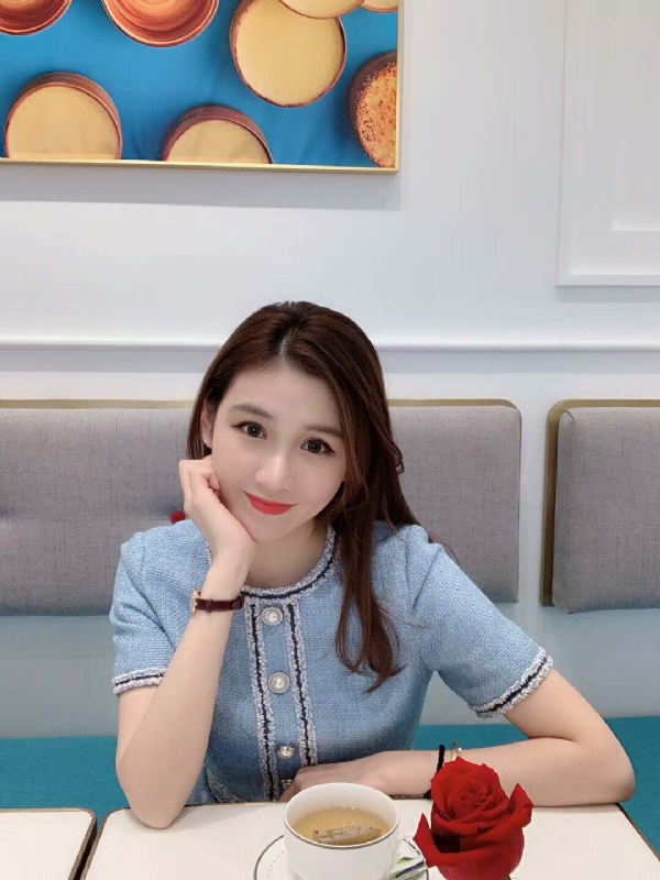 Emily的第二张照片--咸阳相亲服务中心
