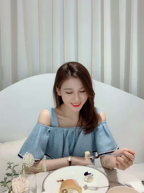 Emily的第三张照片--咸阳相亲服务中心