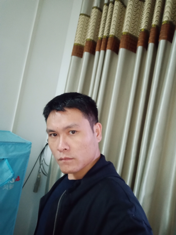 心如止水的第一张照片--咸阳相亲服务中心