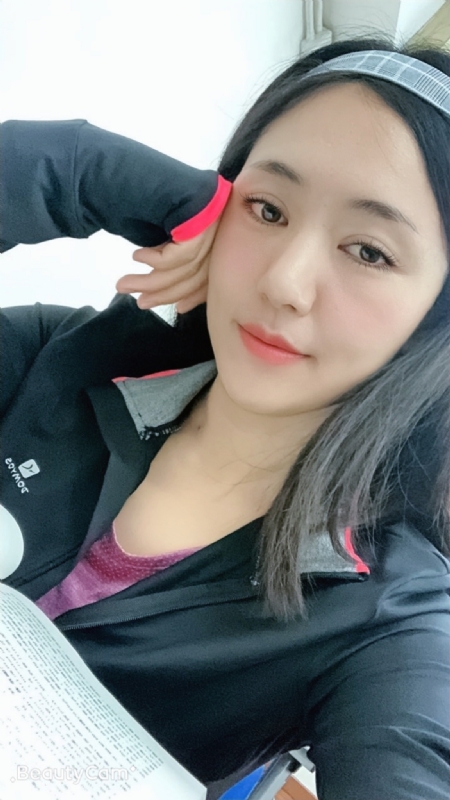 飄兒的第二张照片--咸阳相亲服务中心