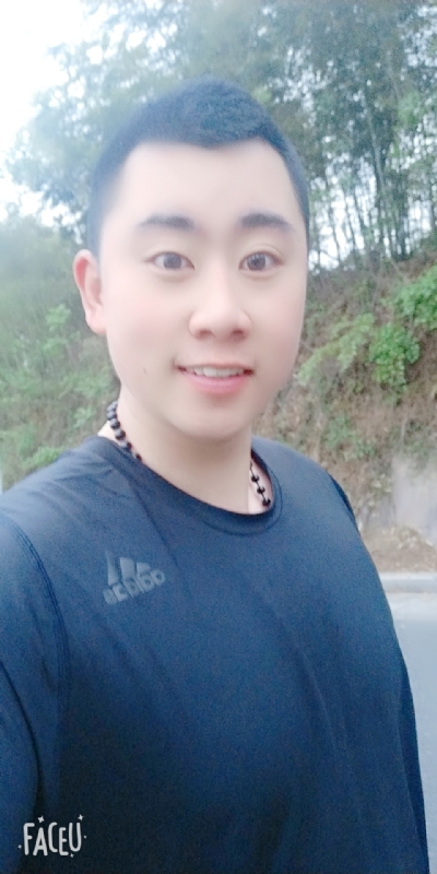 帅小伙的第一张照片--咸阳相亲服务中心