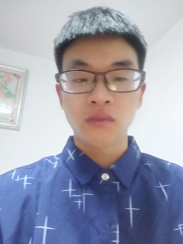 搬砖小伙的第一张照片--咸阳相亲服务中心