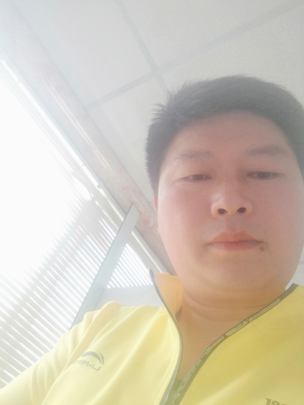 山男的第一张照片--咸阳相亲服务中心