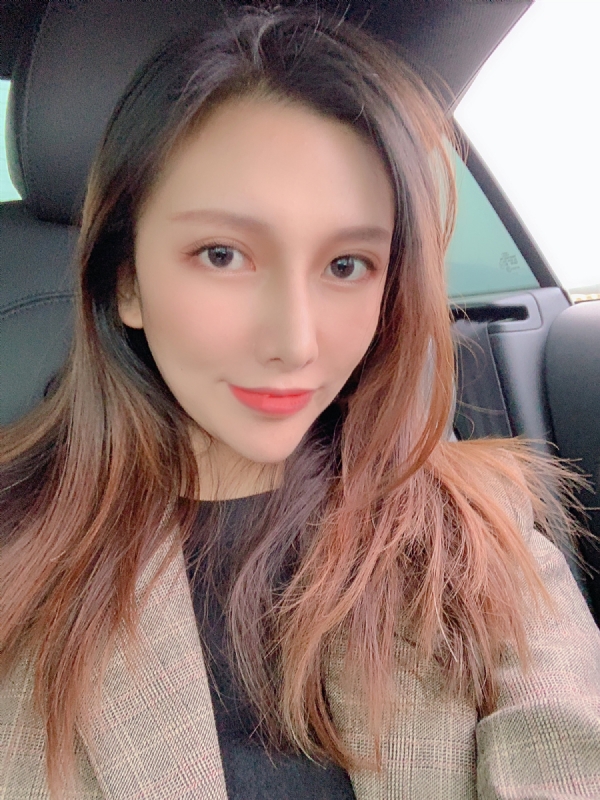 李岚Lancy的第一张照片--咸阳相亲服务中心