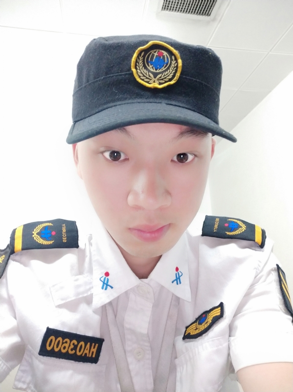 龙龙的第一张照片--咸阳相亲服务中心