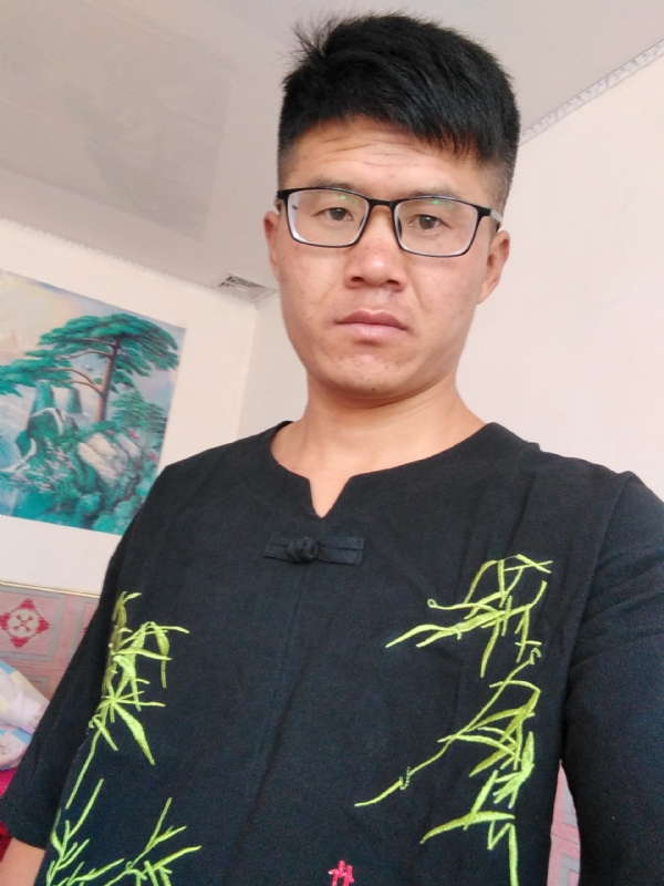 清风的第一张照片--咸阳相亲服务中心