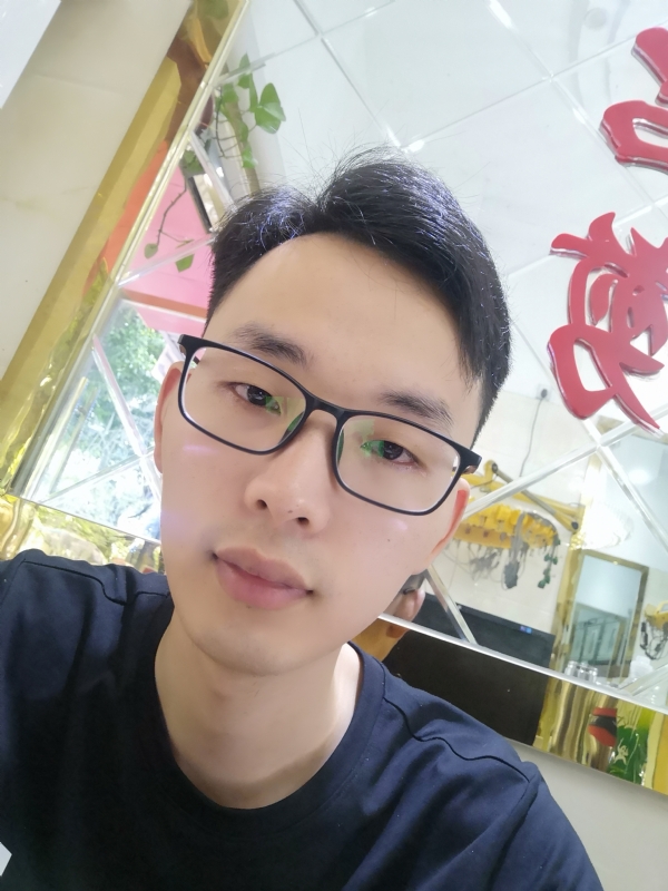 嗨喽先生的第一张照片--咸阳相亲服务中心