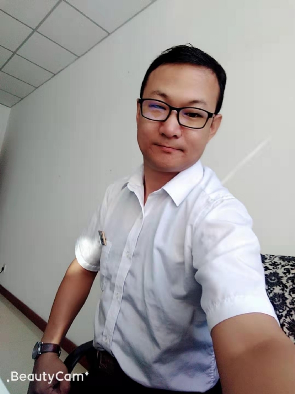 小飞的第一张照片--咸阳相亲服务中心
