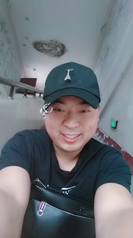 前世今生的爱的第一张照片--咸阳相亲服务中心