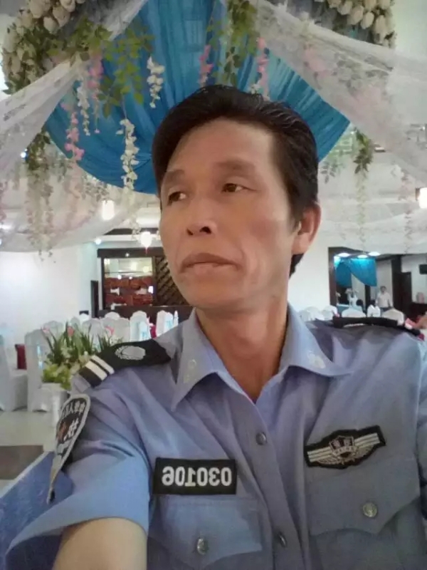 卧窗听雨的第二张照片--咸阳相亲服务中心