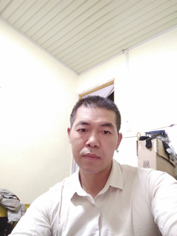 为伊消得人憔悴的第一张照片--咸阳相亲服务中心