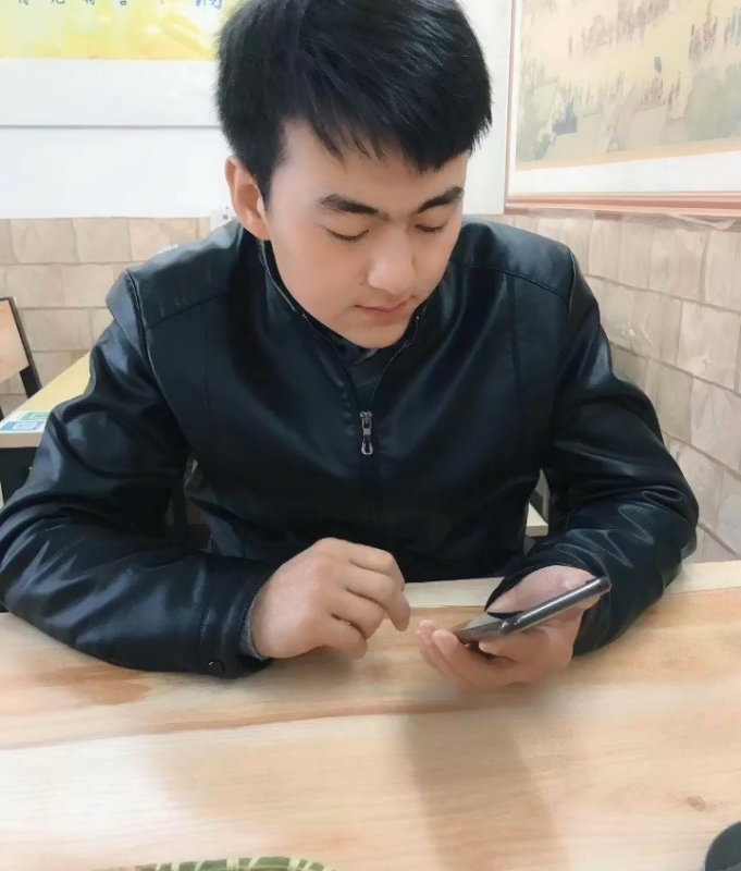 凯哥大魔王的第一张照片--咸阳相亲服务中心