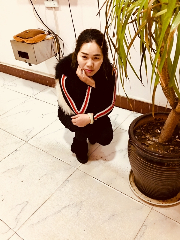 小香风的第一张照片--咸阳相亲服务中心