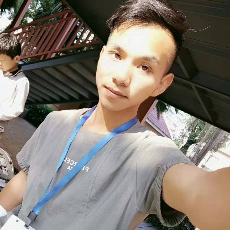 公子你好的第一张照片--咸阳相亲服务中心