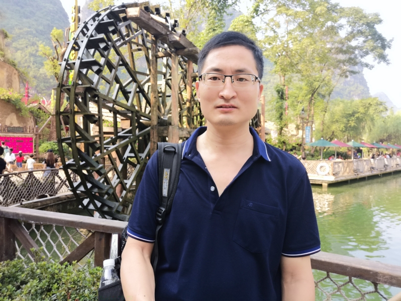 一笑而过的第一张照片--咸阳相亲服务中心