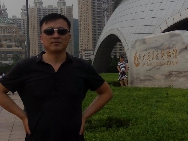 豁达的第一张照片--咸阳相亲服务中心
