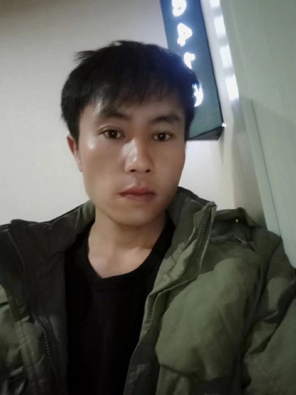 槑头槑脑的第一张照片--咸阳相亲服务中心