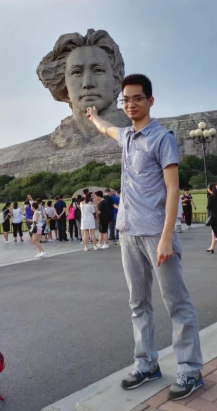 惠辉的牛的第一张照片--咸阳相亲服务中心