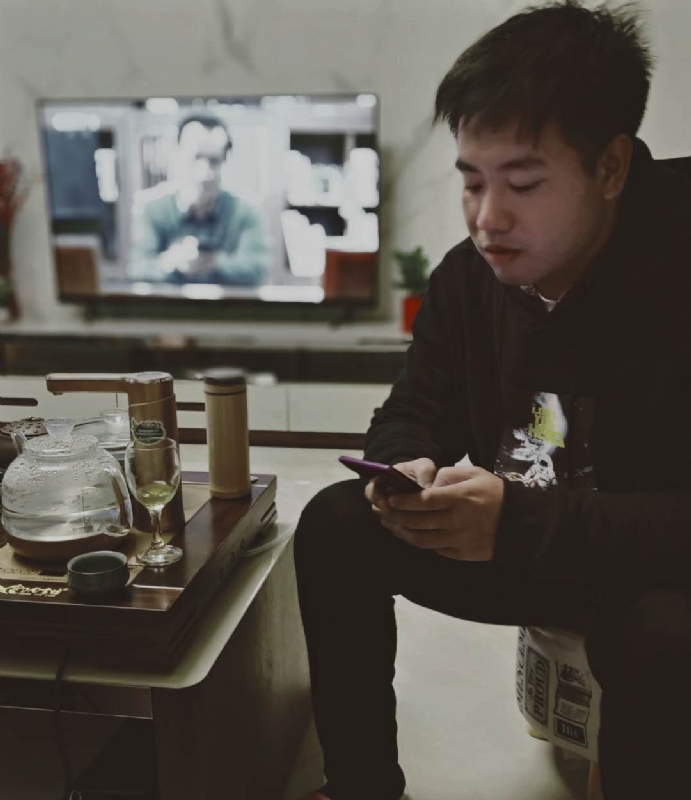 嗯今年能脱单吗的第一张照片--咸阳相亲服务中心