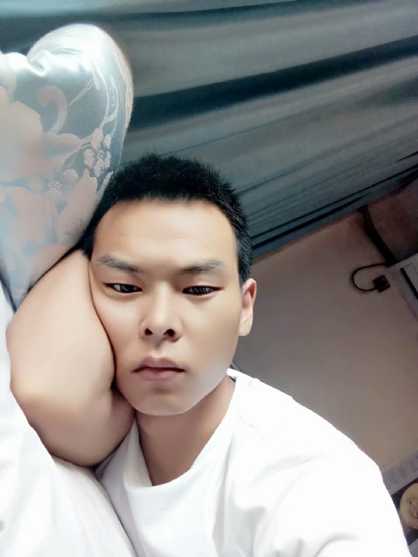 琪子心的第一张照片--咸阳相亲服务中心