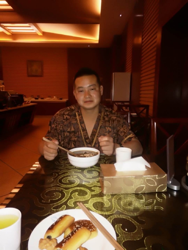 会飞的鱼的第一张照片--咸阳相亲服务中心