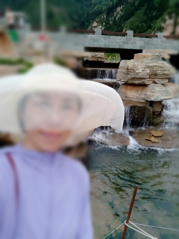 沥秋的第一张照片--咸阳相亲服务中心