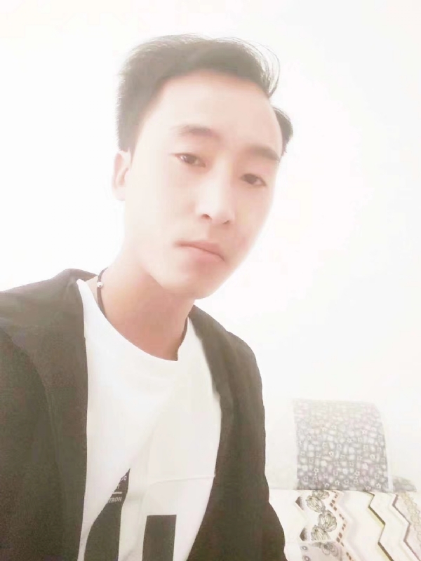 萧艺的第一张照片--咸阳相亲服务中心